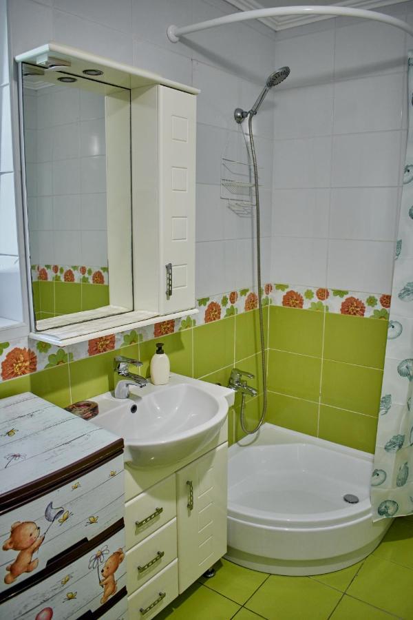 Vacation Home Lubov كاميانيتس - بوديلسكيي المظهر الخارجي الصورة