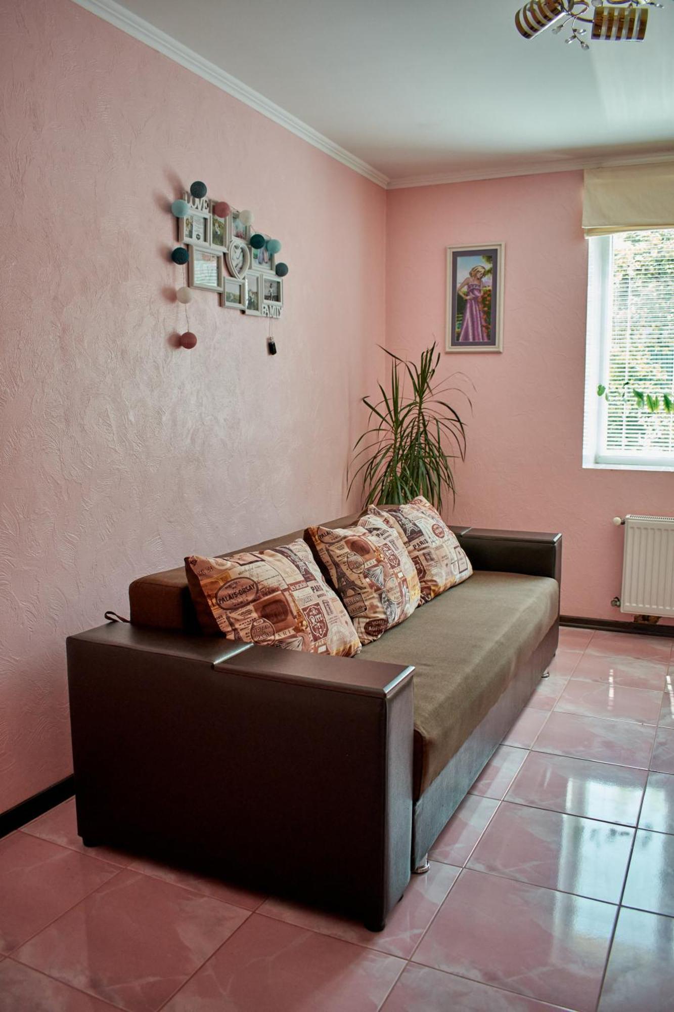Vacation Home Lubov كاميانيتس - بوديلسكيي المظهر الخارجي الصورة